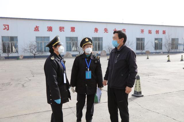 疫情背后的隐形杀手，新冠病毒的起源与全球影响